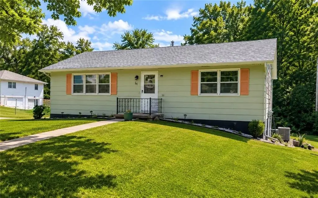 761 Grace Avenue, Leavenworth, KS 66048 - #1