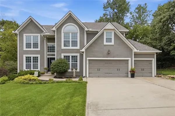5710 Pflumm Road, Shawnee, KS 66216