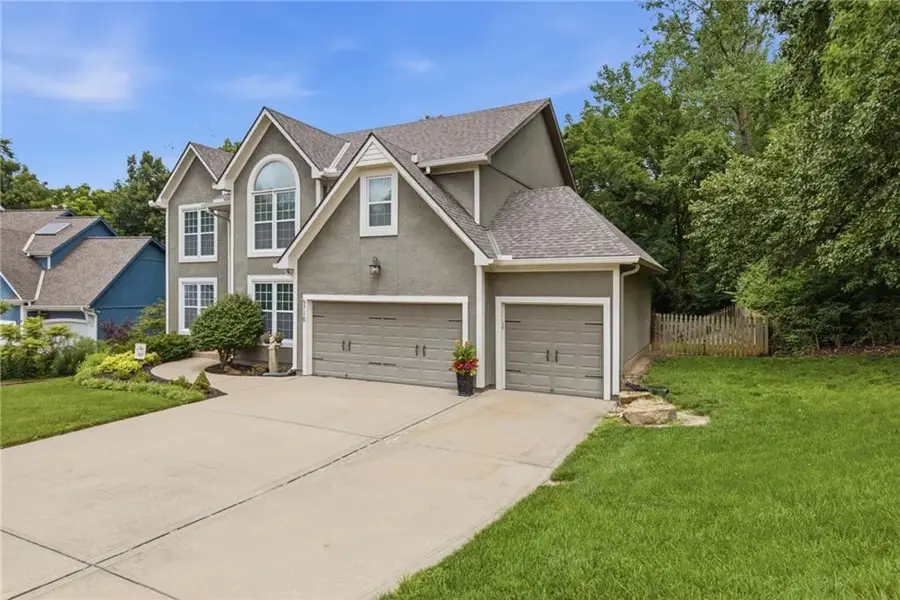 5710 Pflumm Road, Shawnee, KS 66216 - #2