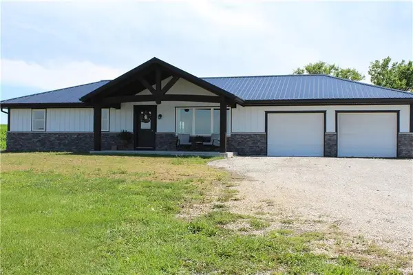 6890 SE Rogers Road, Cameron, MO 64429