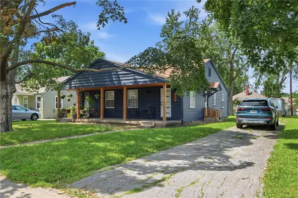 338 E 27th Avenue, Kansas City, MO 64116