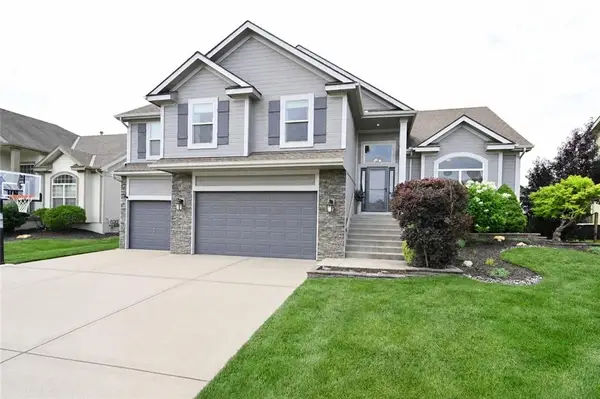 10004 N Donnelly Avenue, Kansas City, MO 64157