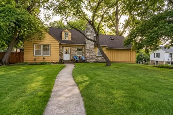 7222 Sycamore Avenue, Kansas City, MO 64133