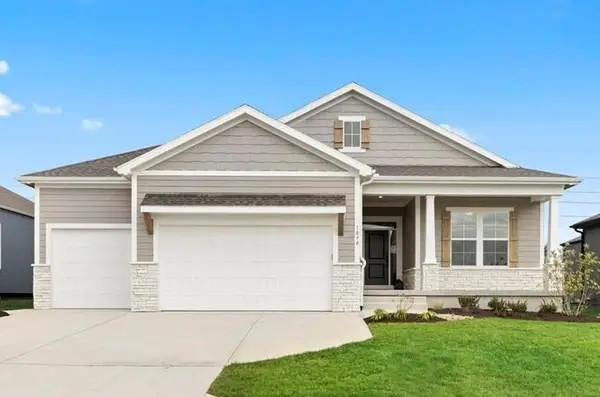17135 S Barstow Street, Olathe, KS 66062