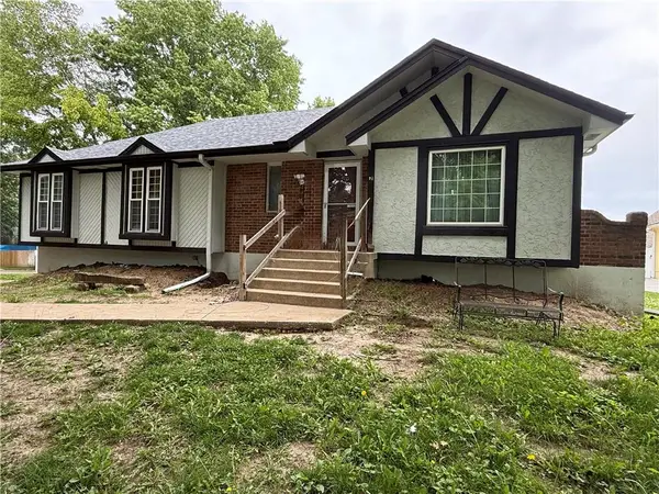 477 Nw Weschester Court, Blue Springs, MO 64014
