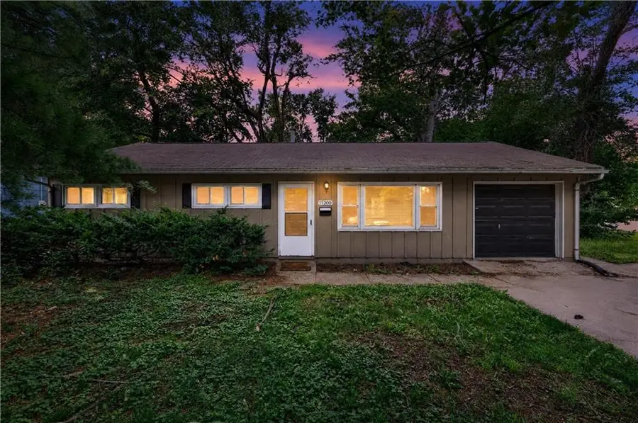 11200 Bristol Terrace, Kansas City, MO 64134 - #3