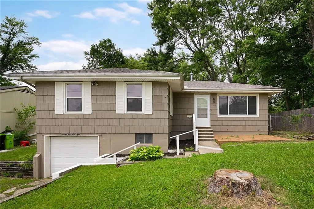 704 S Cedar Street, Belton, MO 64012 - #1