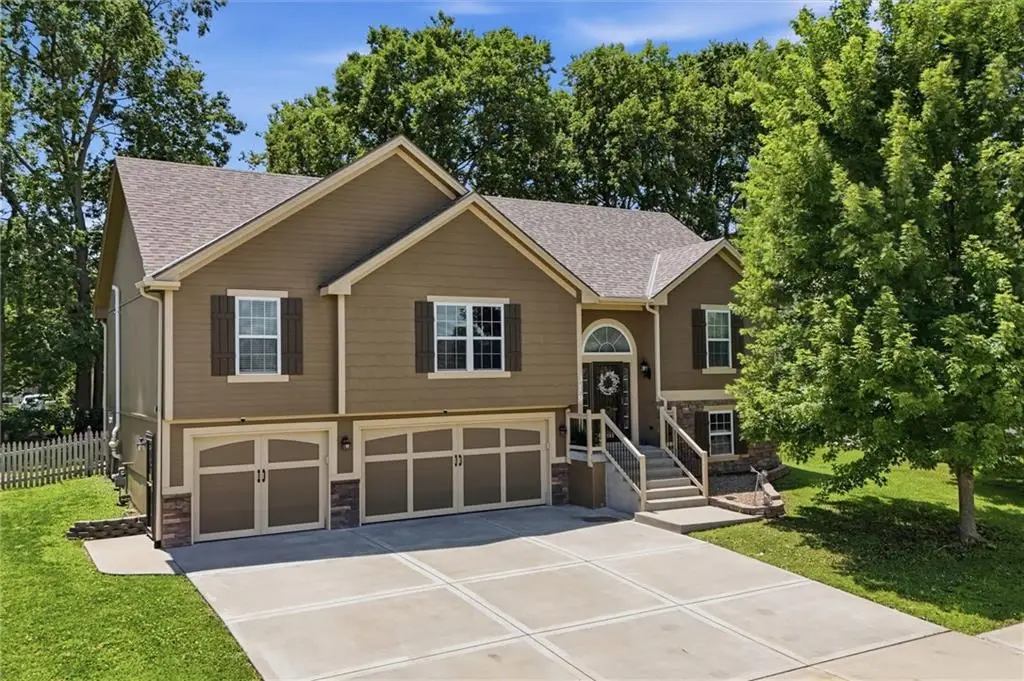 319 Tamera Drive, Kearney, MO 64060 - #1