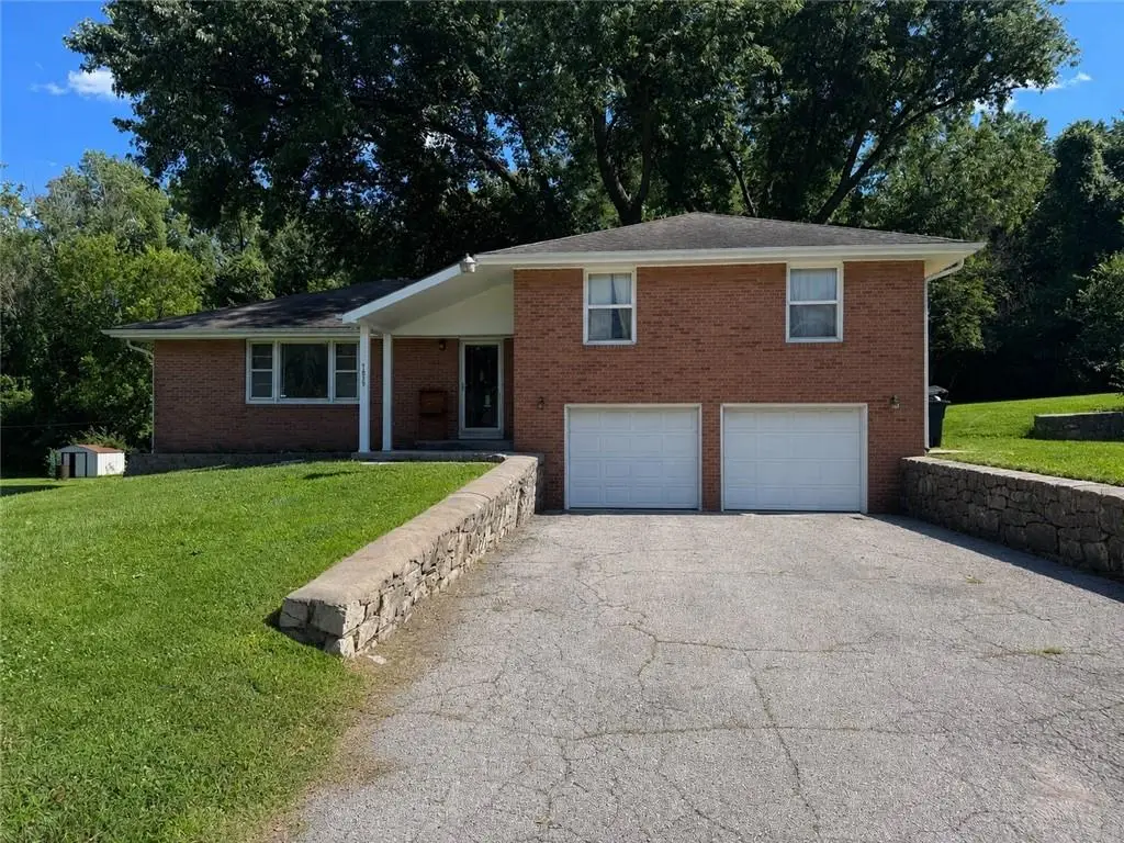 7839 Armstrong Avenue, Kansas City, KS 66112 - #1