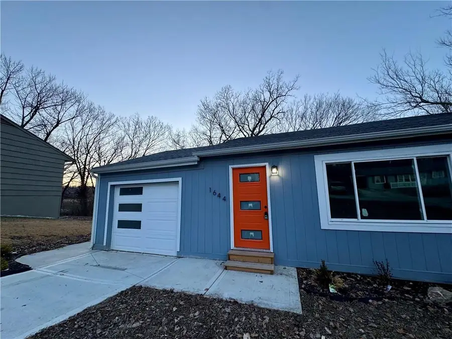 1644 S 44th Street, Kansas City, KS 66106 - #3