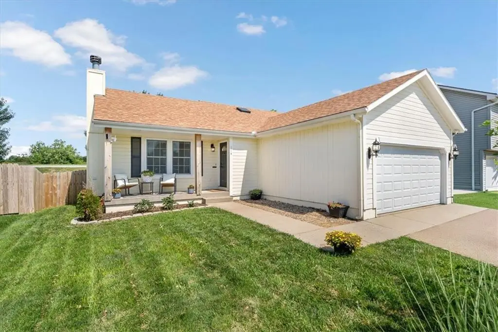 114 NW 114th Terrace, Kansas City, MO 64155 - #1
