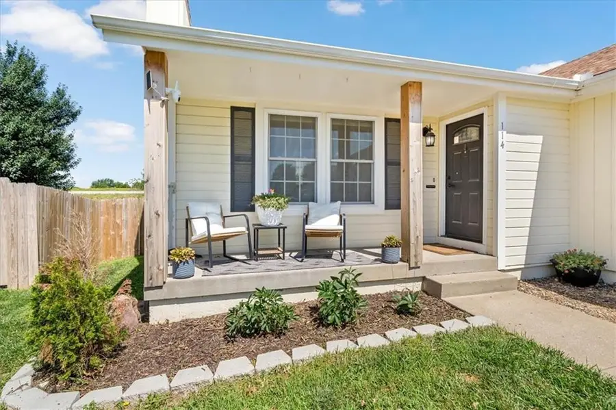 114 NW 114th Terrace, Kansas City, MO 64155 - #2