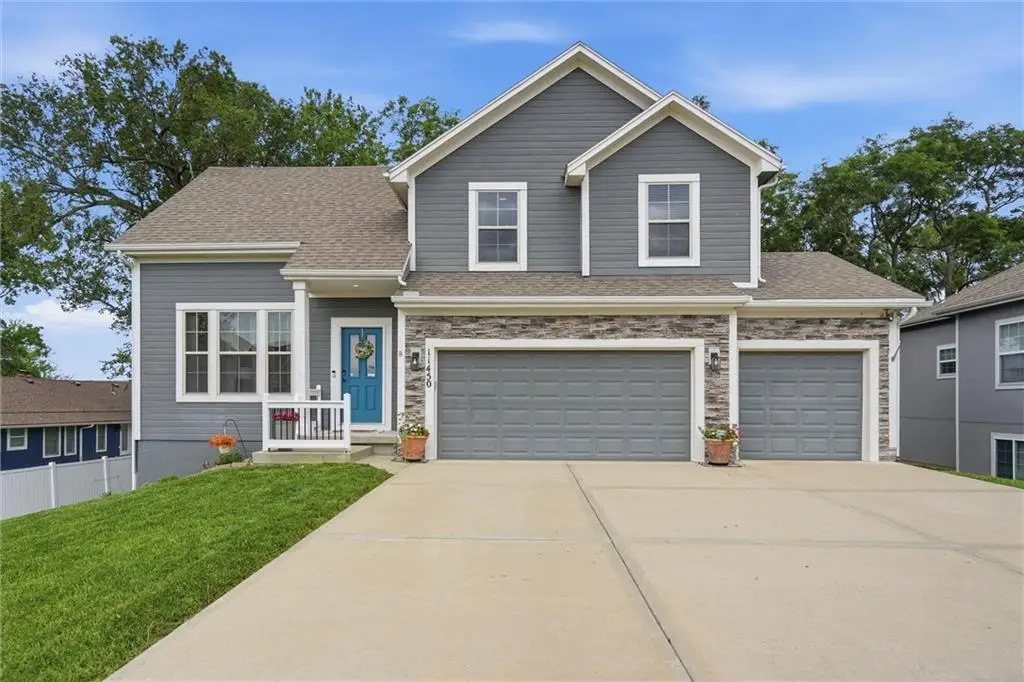 11450 Yecker Avenue, Kansas City, KS 66109 - #1