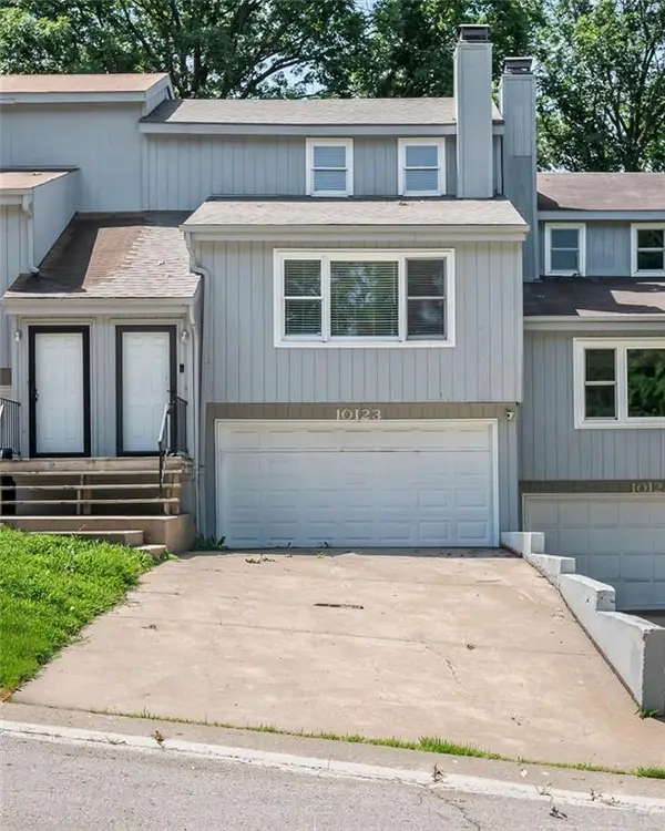 10123 Steele Road, Kansas City, KS 66111