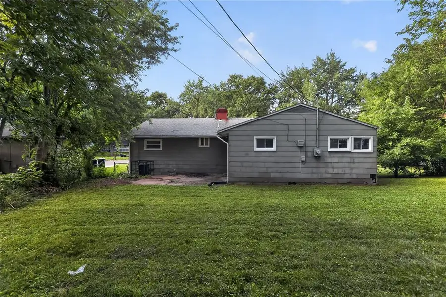 11403 Winchester Avenue, Kansas City, MO 64134 - #3