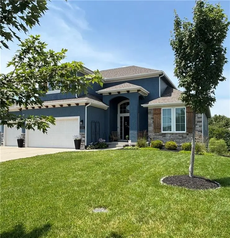 11218 N Michigan Avenue, Kansas City, MO 64155 - #3