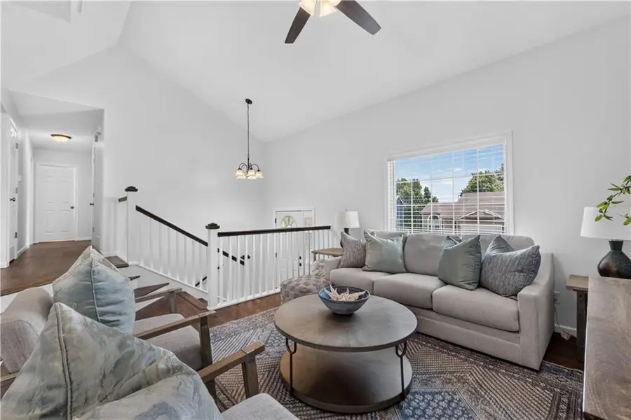 706 Holiday Drive, Lansing, KS 66043 - #3