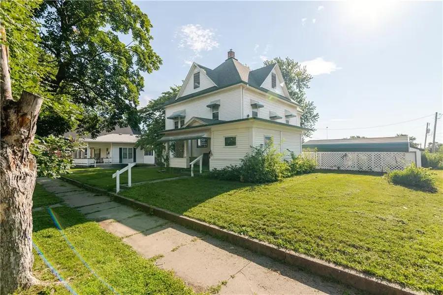 1230 1st Avenue E, Horton, KS 66439 - #2
