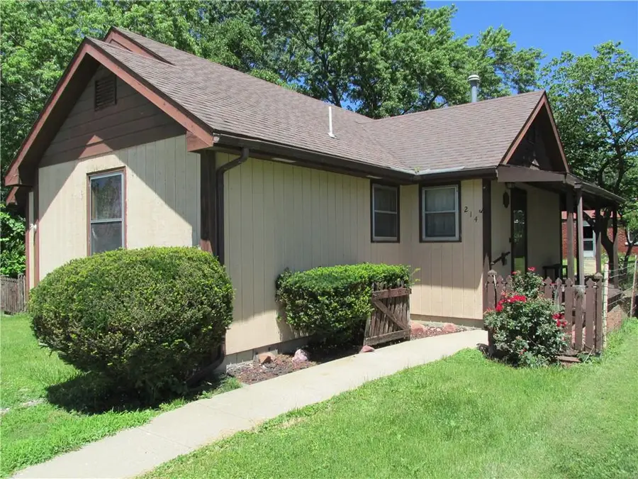 214 W 7th Street, Cameron, MO 64429 - #3