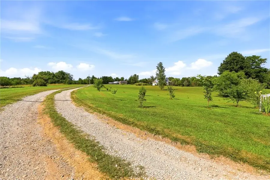 211 NW 415 Road, Warrensburg, MO 64093 - #2