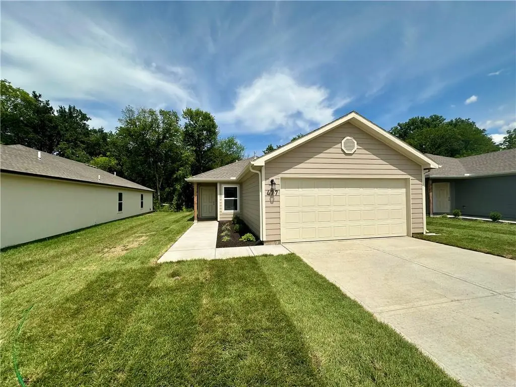 477 Valley View Drive, Tonganoxie, KS 66086 - #1