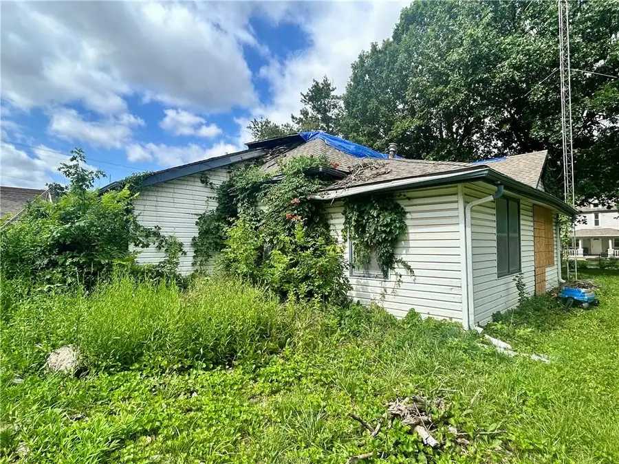 617 N Houston Street, Adrian, MO 64720 - #3