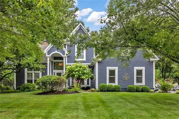 13117 El Monte Street, Leawood, KS 66209