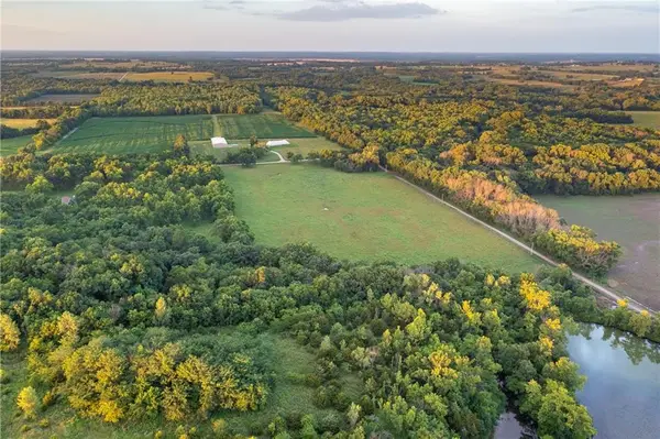 2354 NW County Rd 1502 (tract 2) Road, Butler, MO 64730
