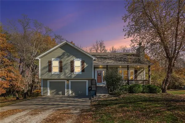 5871 SW Walnut Cove, Trimble, MO 64492