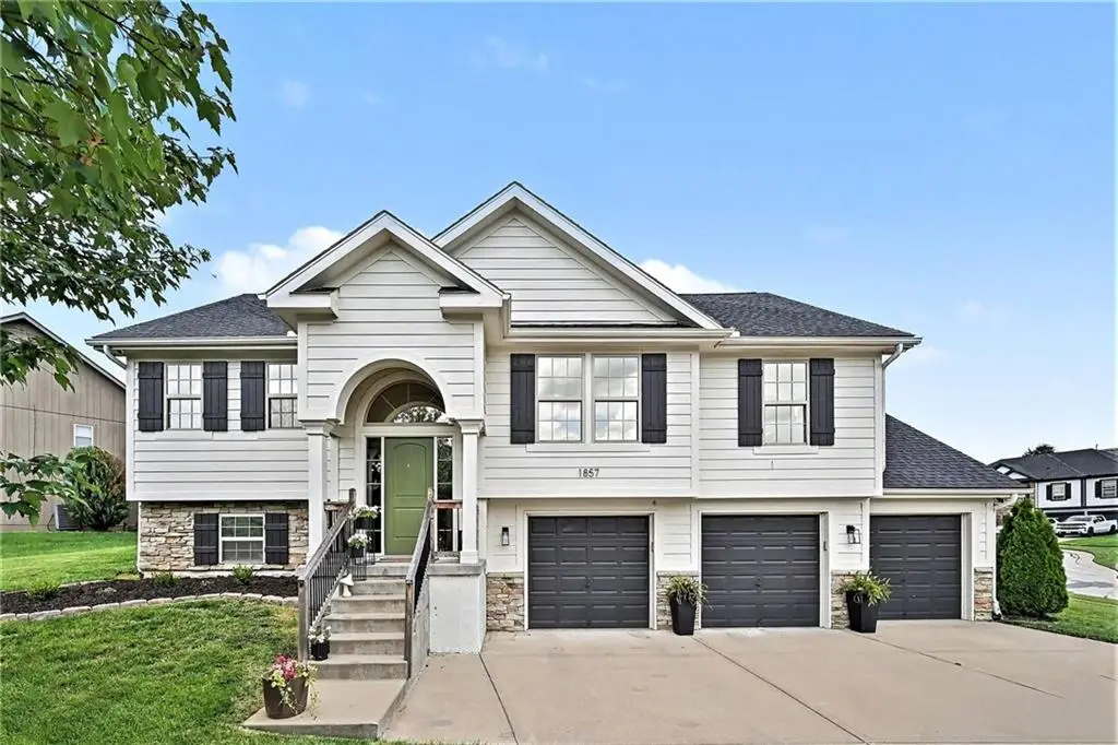 1857 Shannon Drive, Liberty, MO 64068 - #1