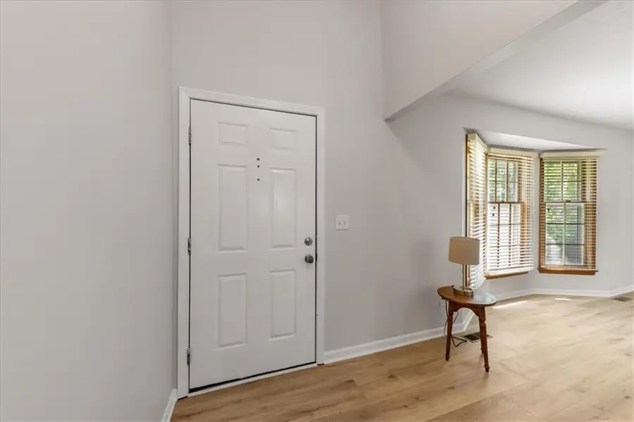 8516 Darnell Street, Lenexa, KS 66215 - #2