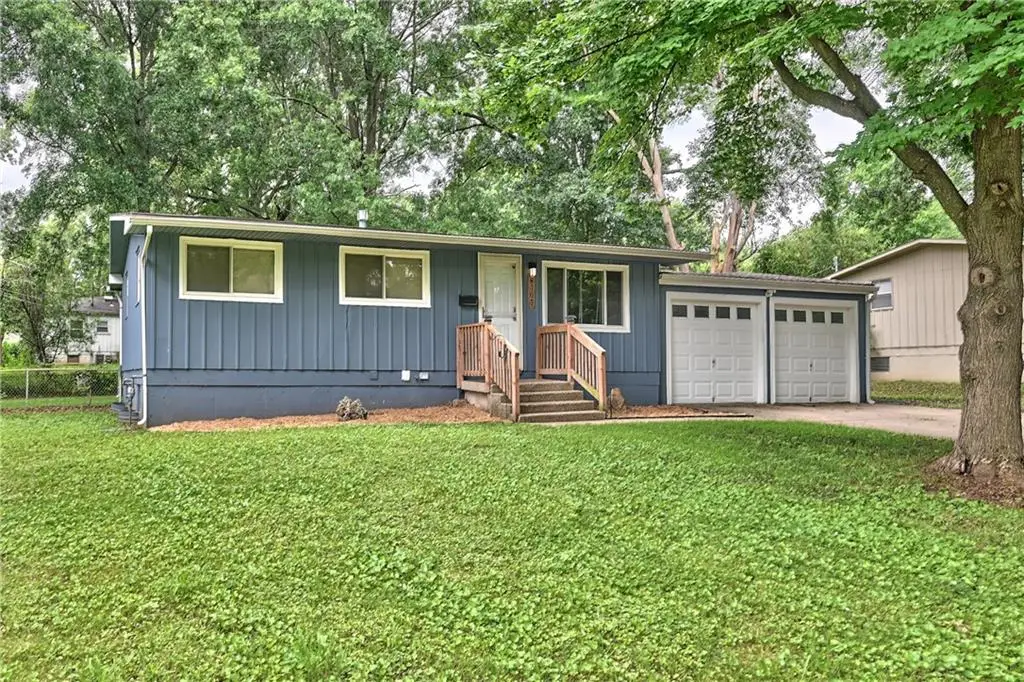 8707 E 91st Terrace, Kansas City, MO 64138 - #1