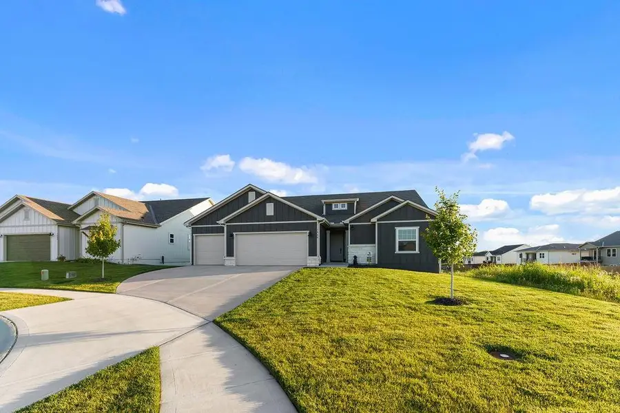 1544 N 162nd Circle, Basehor, KS 66007 - #3