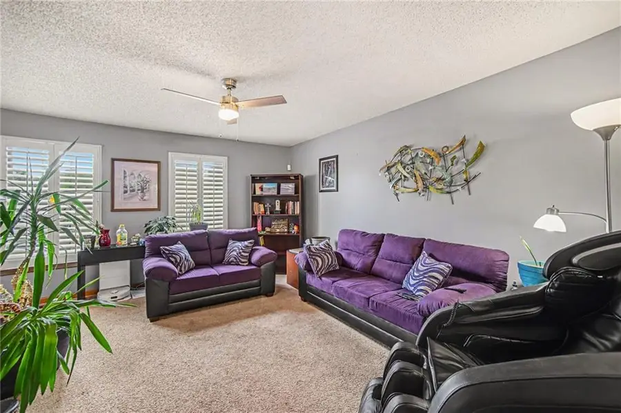 6301 N Quincy Avenue, Kansas City, MO 64119 - #3