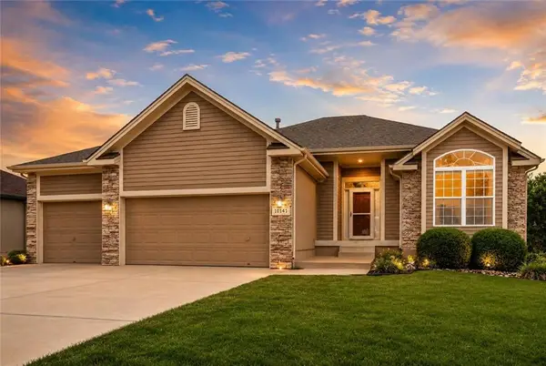 10141 N Lane Drive, Kansas City, MO 64157