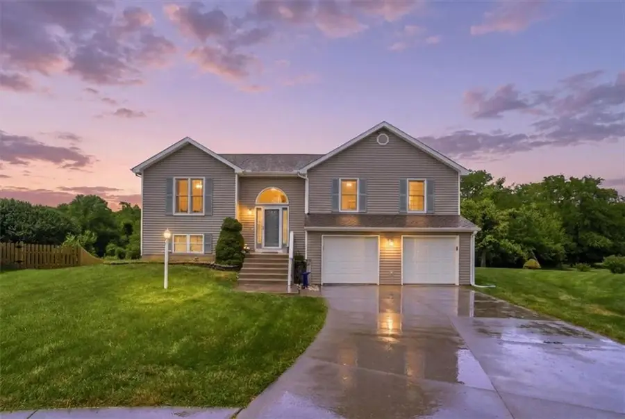 12650 Oakwood Drive, Platte City, MO 64079 - #2