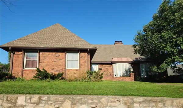 809 N Spring Street, Independence, MO 64050
