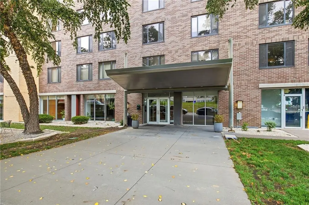 600 E 8th Street #2K, Kansas City, MO 64106 - #1