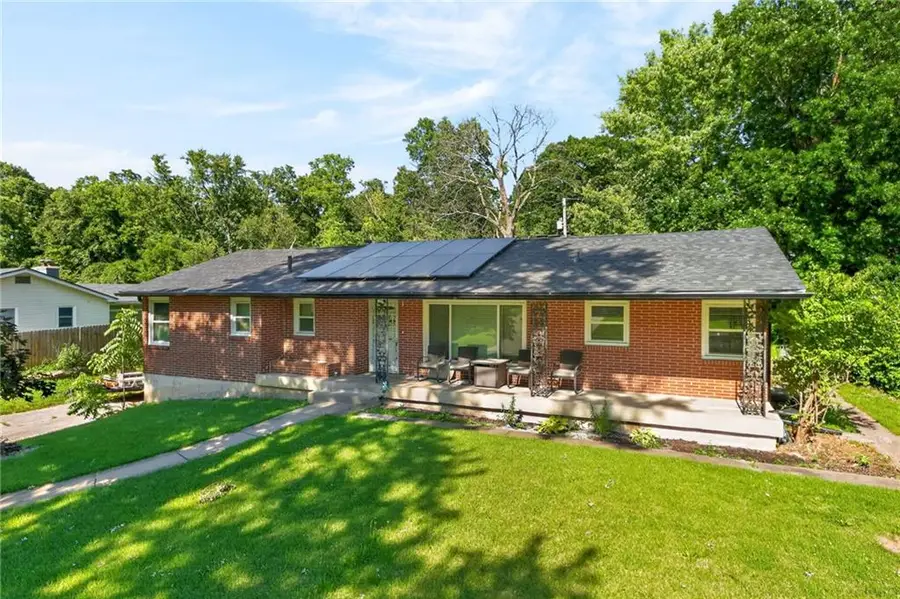 6157 NE Meadowlane Circle, Oakwood Park, MO 64118 - #2
