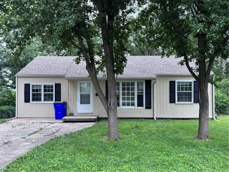 5525 Hunter Street, Raytown, MO 64133 - #2