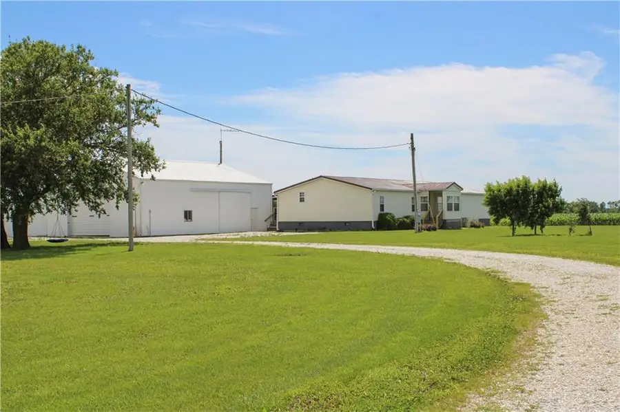 2239 County Road 1390 Road, Cairo, MO 65239 - #2