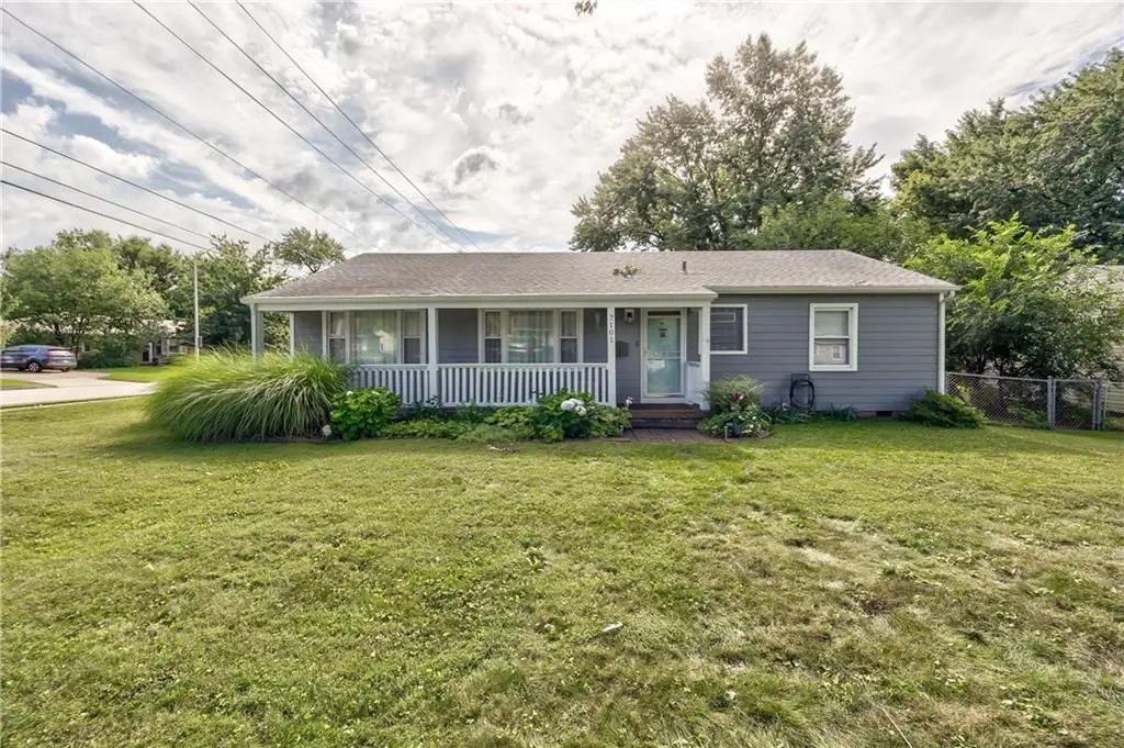 7101 Maple Street, Overland Park, KS 66204 - #1