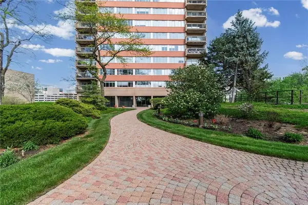 2510 Grand Boulevard #2701, Kansas City, MO 64108