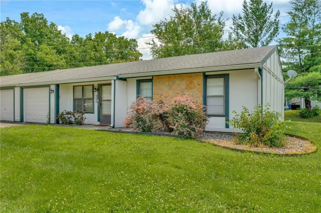 3233 Glacier Drive, Lawrence, KS 66047 - #1