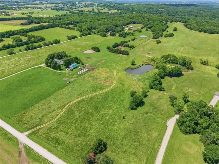 1804 N 300 Road, Baldwin City, KS 66006 - #3