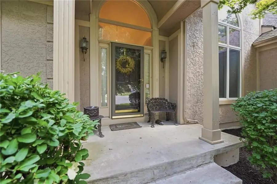 2701 W 137 Street, Leawood, KS 66224 - #3