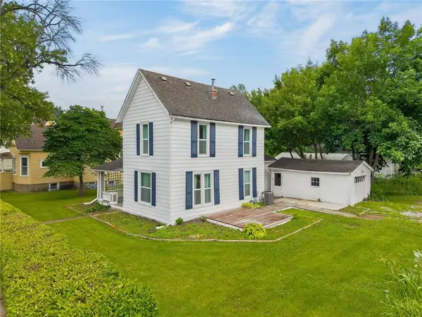 721 W 4th Street, Cameron, MO 64429