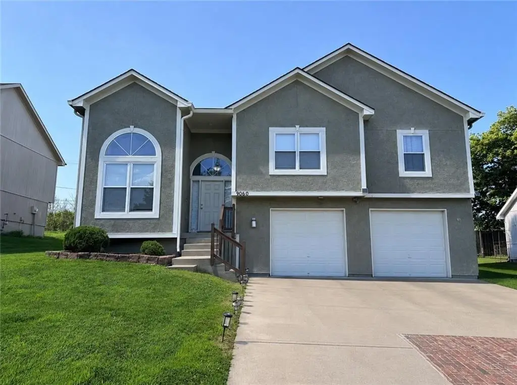 9060 E 51st Street, Kansas City, MO 64133 - #1