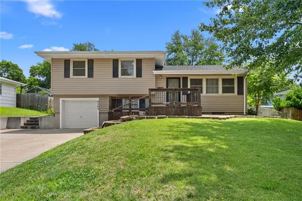 6303 N Wayne Avenue, Gladstone, MO 64118