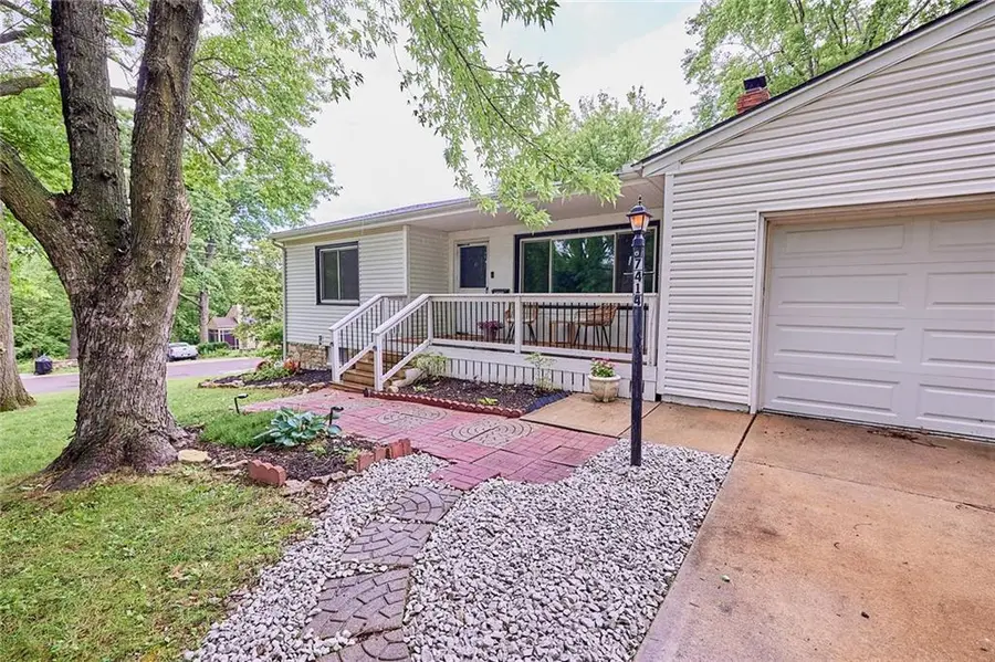 7414 W 55th Street, Overland Park, KS 66202 - #3